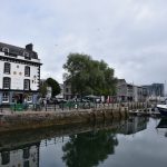 The Three Crowns by the harbour